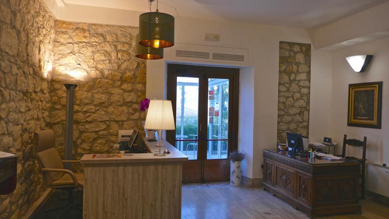 Hotel Colucci Nusco Exterior photo